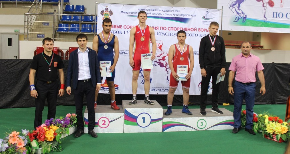 Краевые соревнования по вольной борьбе на Кубок губернатора Краснодарского края